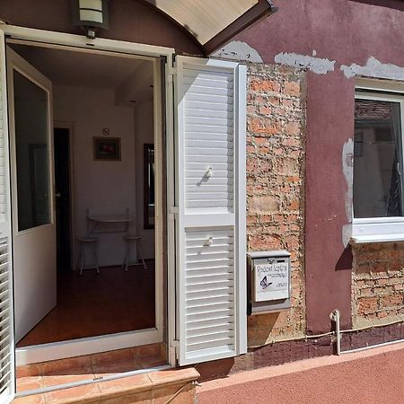 Guest House Ilica2rooms Zagabria Esterno foto